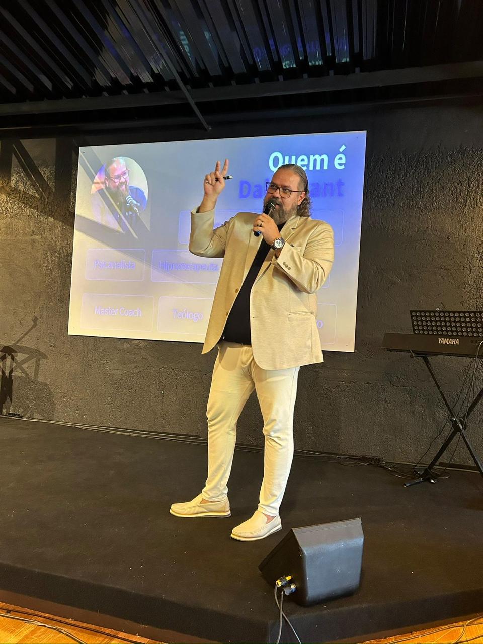 Conferência Quem é Dale Brant